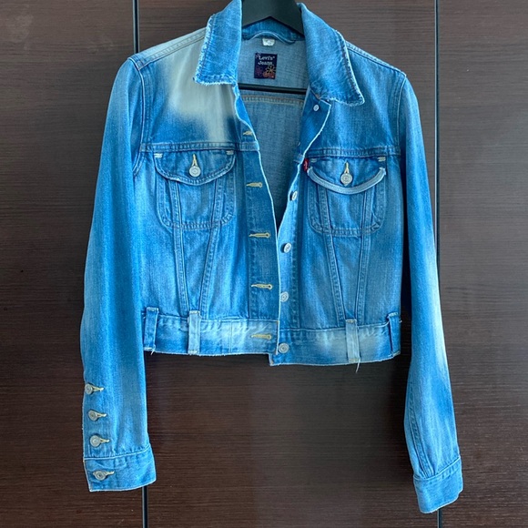 Levi’s denim jacket - Picture 1 of 7